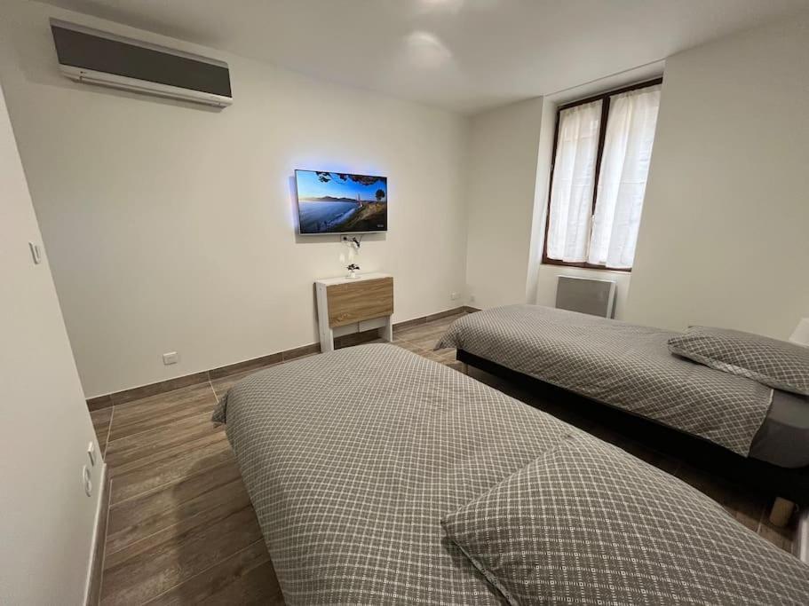 Appartement Superbe A 15 Min De Lyon *